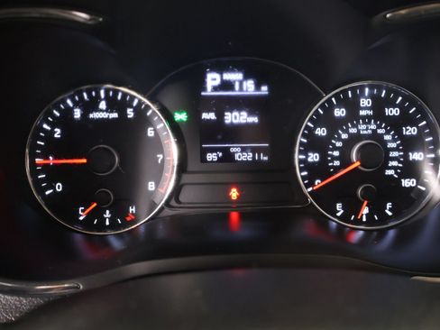 Used 2017 Kia Forte LX FWD image 4
