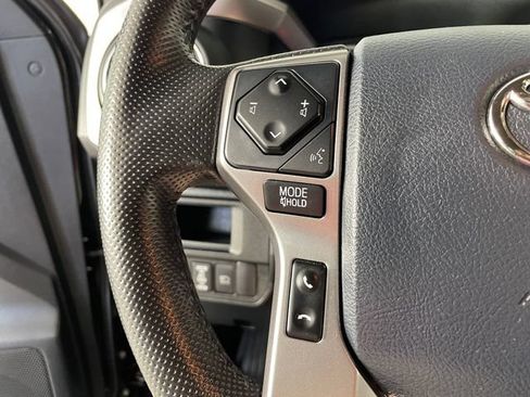 Used 2019 Toyota Tacoma Limited AWD/4WD image 11