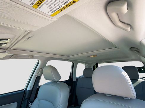 Used 2017 Subaru Forester 2.5i Limited image 25