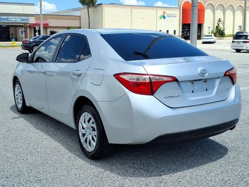 Used 2017 Toyota Corolla L FWD image 5