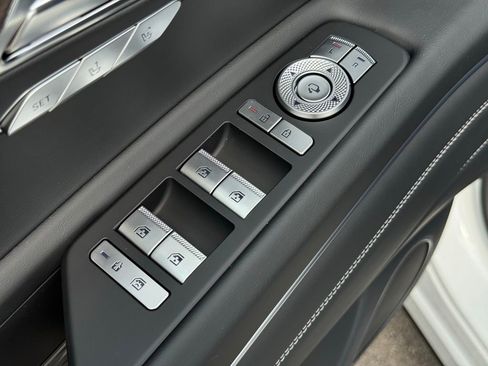 New 2026 Genesis GV80 2.5T Advanced image 27