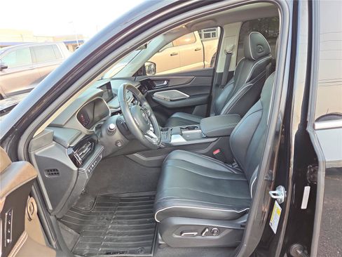 Used 2023 Acura MDX SH-AWD w/ Advance Package image 18