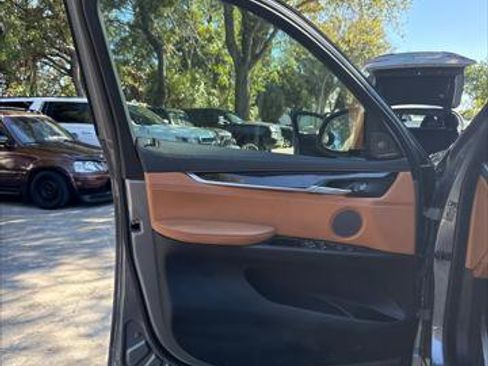 Used 2019 BMW X6 xDrive35i w/ M Sport Package image 22