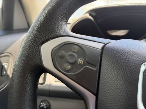Used 2021 GMC Canyon Elevation Standard w/ Convenience Package RWD image 21