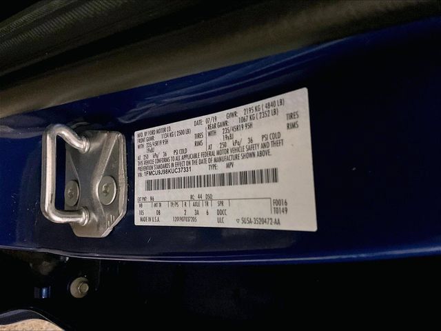Certified 2019 Ford Escape Titanium AWD/4WD image 32