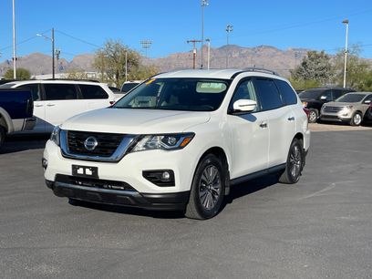 Used 2018 Nissan Pathfinder SV