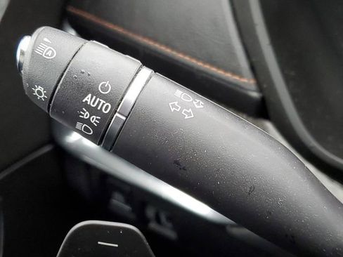 Used 2020 Cadillac XT4 Sport image 12