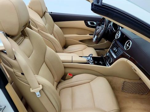 Used 2016 Mercedes-Benz SL 400 w/ Premium I Package image 22