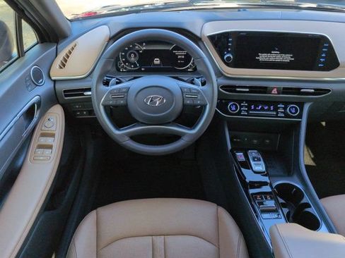 Certified 2023 Hyundai Sonata Limited w/ Cargo Package FWD image 15