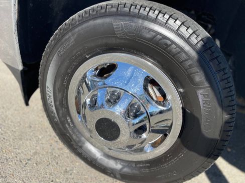 Used 2017 Chevrolet Silverado 3500 W/T w/ WT Convenience Package image 19