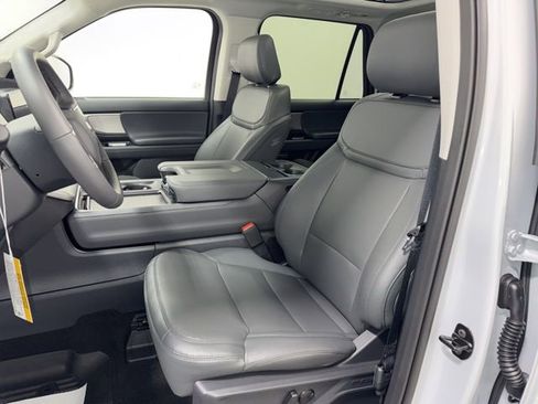 New 2026 Ford Expedition Max Active image 12