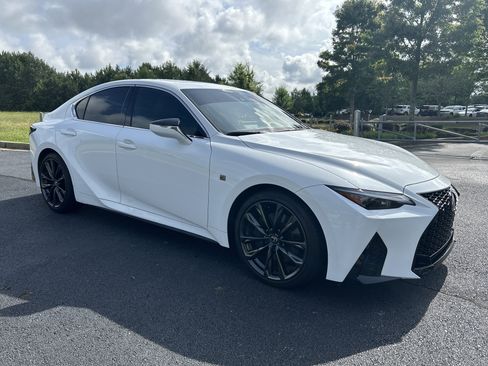 Used 2025 Lexus IS 350 F Sport RWD image 2