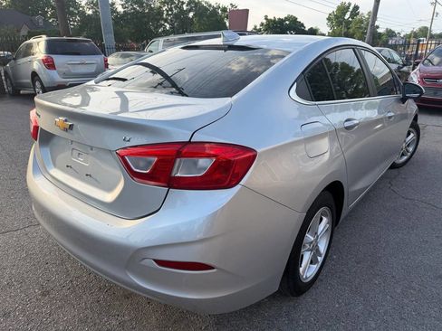 Used 2016 Chevrolet Cruze LT FWD image 8