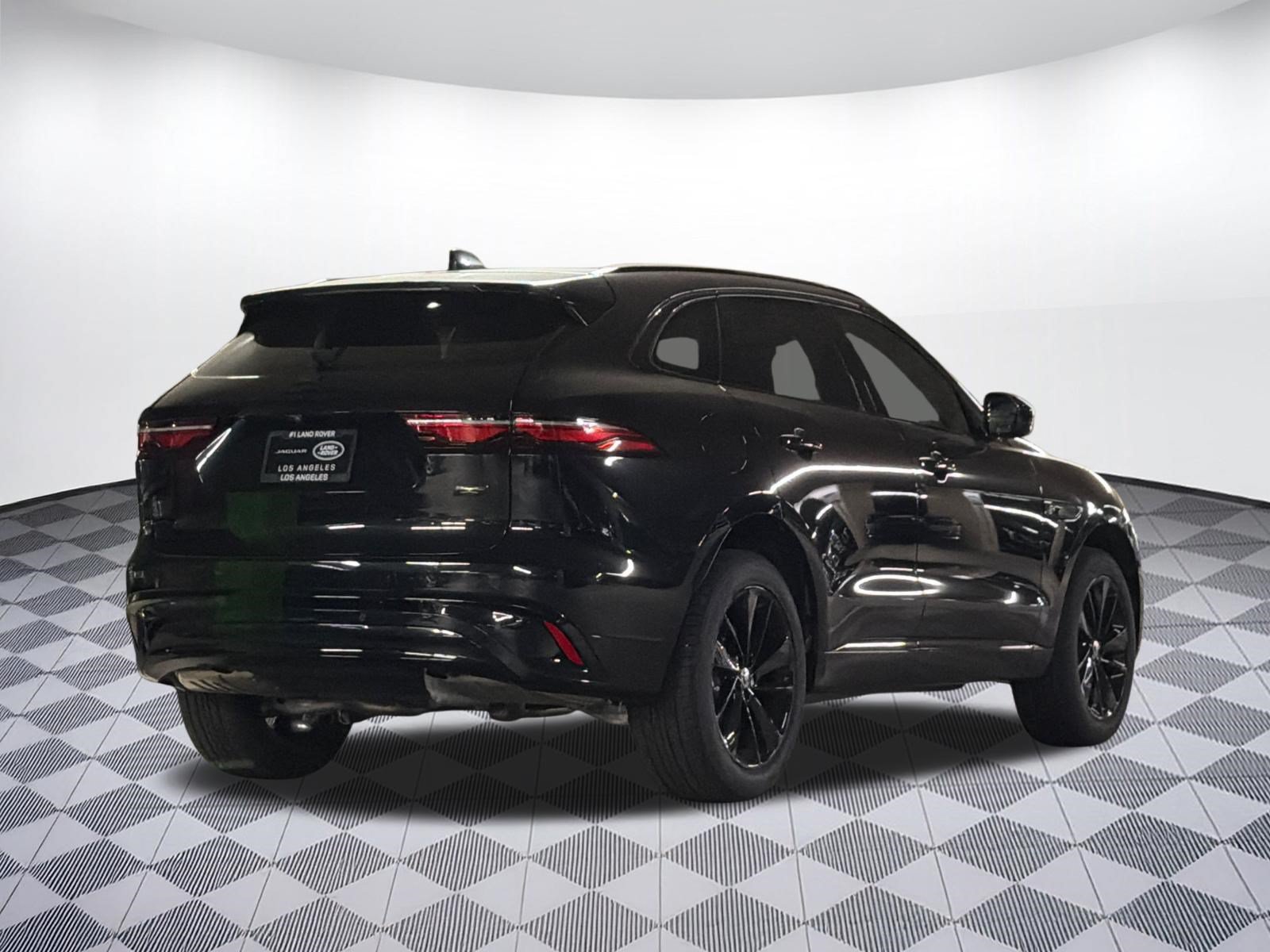 New 2026 Jaguar F-PACE R-Dynamic S AWD/4WD image 9
