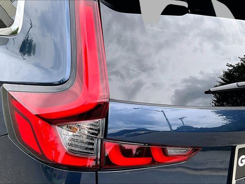 Used 2024 Honda CR-V EX-L image 29