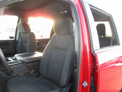 Certified 2023 Chevrolet Silverado 2500 Custom w/ Custom Value Package image 17