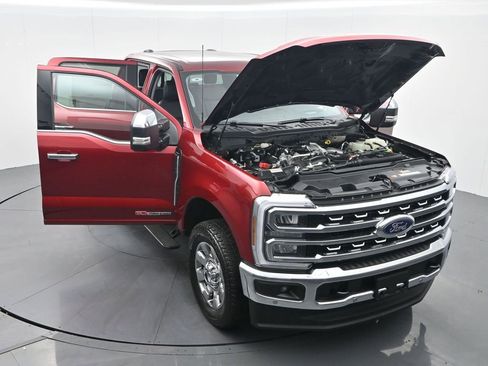 Used 2026 Ford F250 Lariat w/ Lariat Ultimate Package AWD/4WD image 31