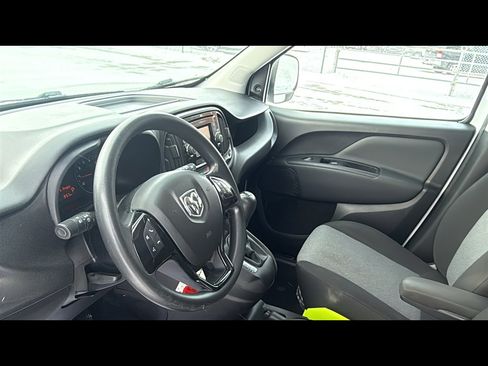 Used 2021 RAM ProMaster City Tradesman image 9