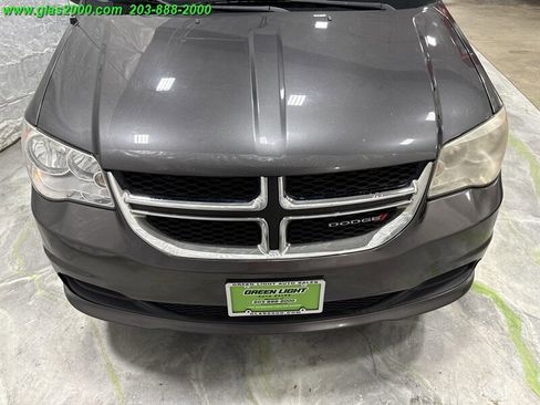 Used 2017 Dodge Grand Caravan SE w/ Power Window Group image 18