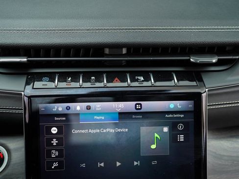 Used 2024 Jeep Grand Cherokee Limited 4xe image 31