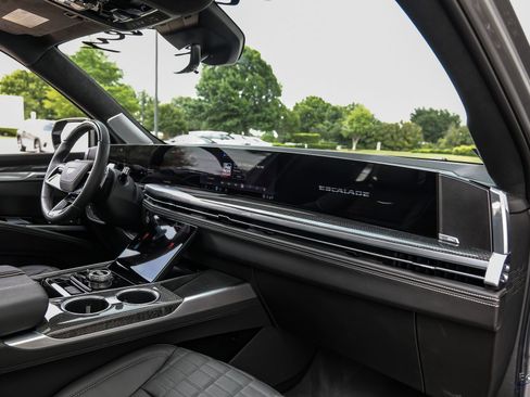 Used 2025 Cadillac Escalade V w/ LPO, Floor Liner Package AWD/4WD image 38