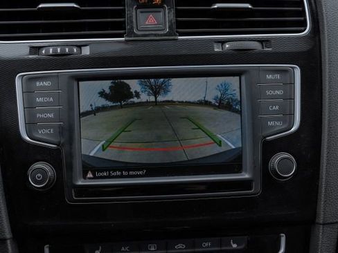 Used 2016 Volkswagen GTI SE w/ Lighting Package (SEL) image 28