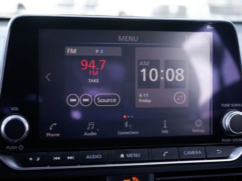 Used 2022 Nissan Altima 2.0 SR image 29