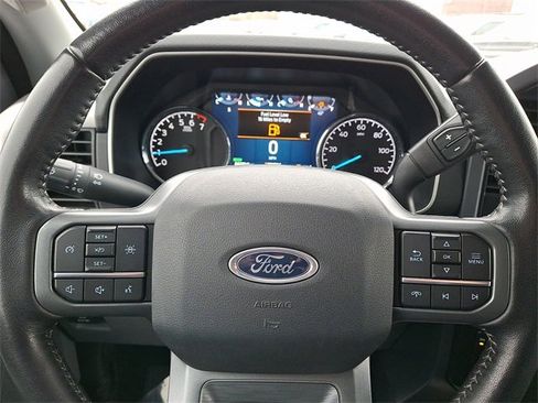 Certified 2022 Ford F150 XLT w/ Equipment Group 302A High image 18