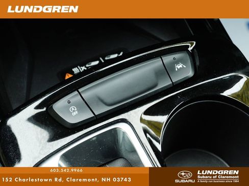 Used 2024 Chevrolet Trax ACTIV w/ Sunroof Package FWD image 21