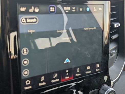 Used 2022 RAM 1500 Laramie w/ Sport Appearance Package image 12