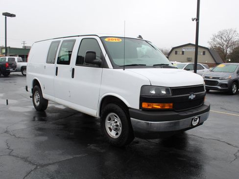 Used 2019 Chevrolet Express 2500 w/ Driver Convenience Package image 3