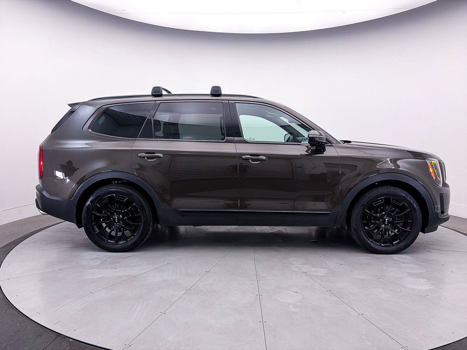 Used 2022 Kia Telluride SX w/ SX Prestige Package AWD/4WD image 45