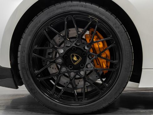 Used 2010 Lamborghini Gallardo LP 560-4 image 18