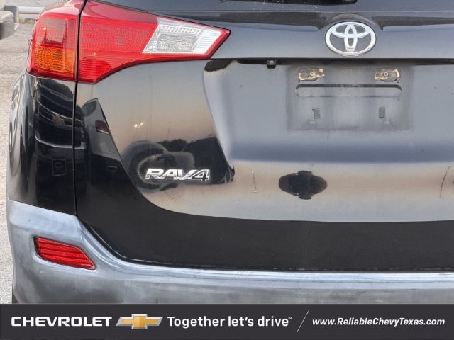 Used 2015 Toyota RAV4 LE FWD image 7