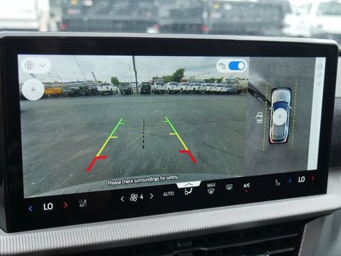 New 2026 Ford Explorer ST-Line w/ ST-Line Street Pack AWD/4WD image 5