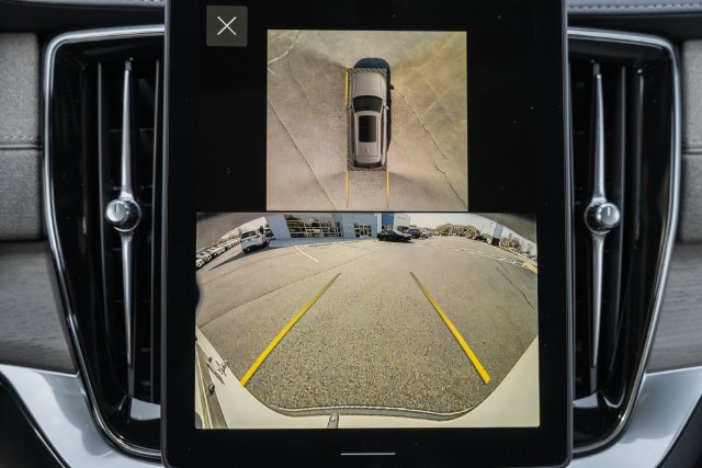 New 2026 Volvo XC90 T8 Plus w/ Protection Package Premier AWD/4WD image 42