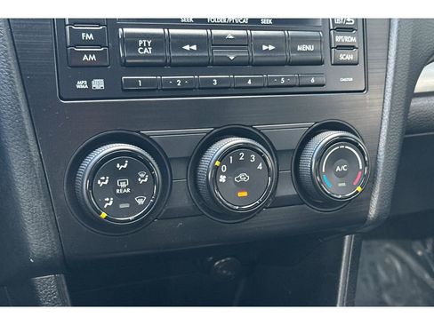 Used 2012 Subaru Impreza 2.0i Sport Premium image 21