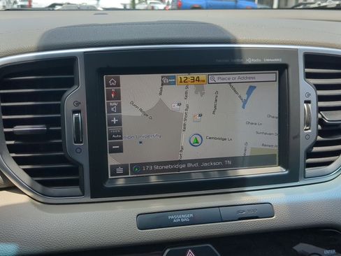 Used 2018 Kia Sportage EX w/ EX Technology Package FWD image 17