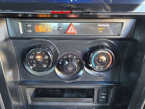 Used 2013 Subaru BRZ Premium image 19