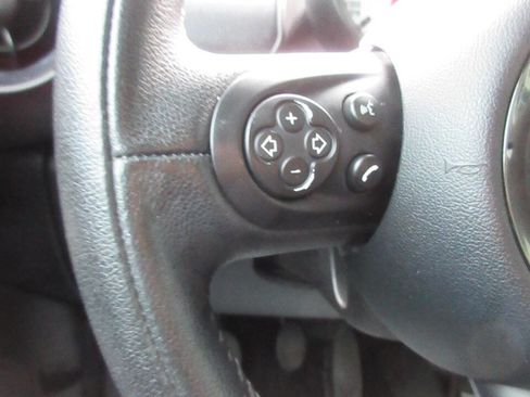 Used 2014 MINI Cooper Countryman w/ Cold Weather Package image 32