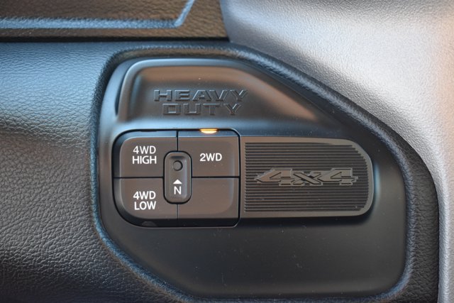 Used 2024 RAM 3500 Big Horn AWD/4WD image 28