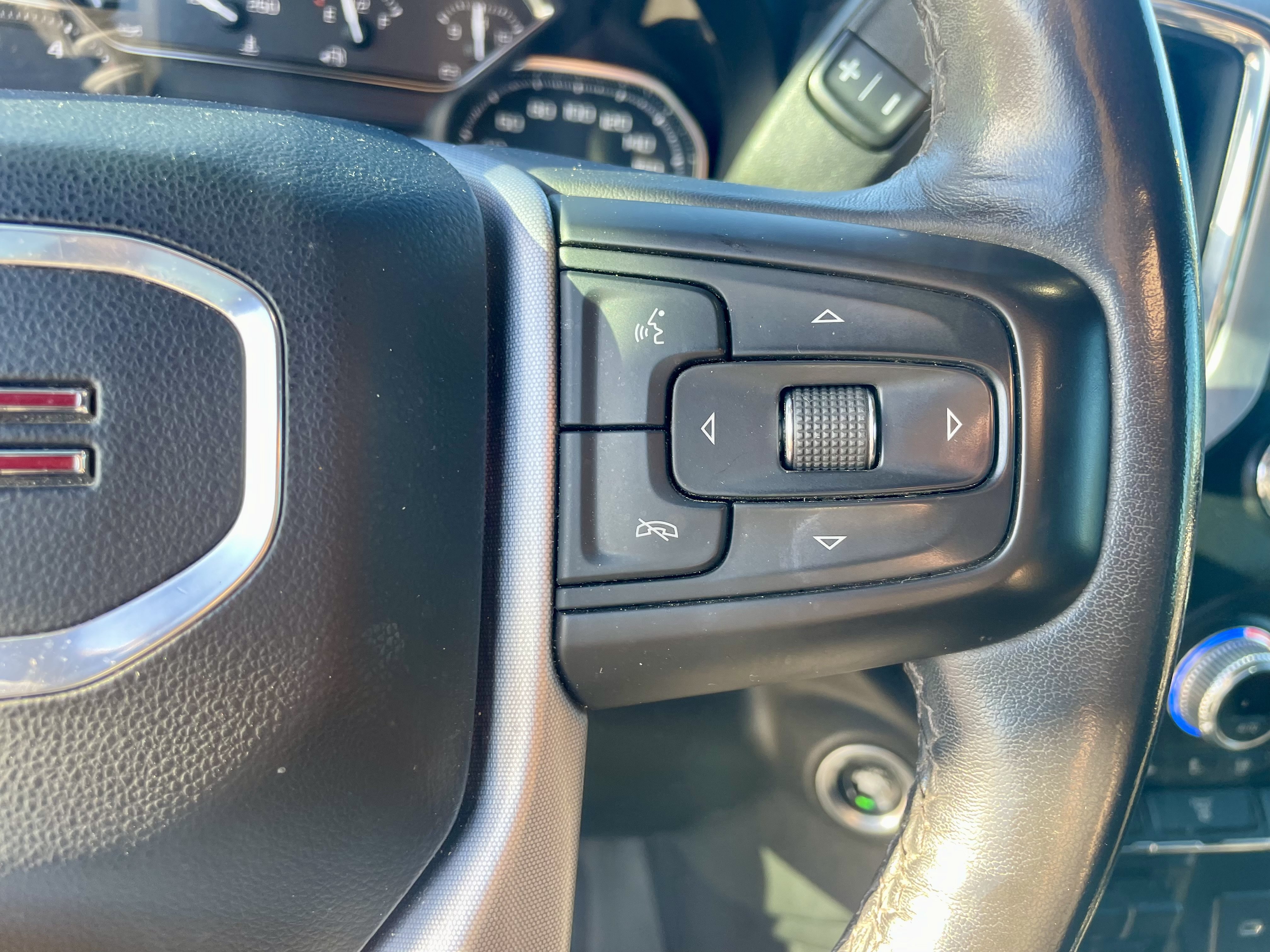 Used 2021 GMC Sierra 3500 SLT AWD/4WD image 17