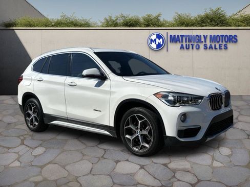 Used 2017 BMW X1 xDrive28i image 1