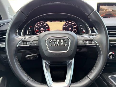 Used 2019 Audi Q7 3.0T Premium Plus w/ Premium Plus Package AWD/4WD image 20
