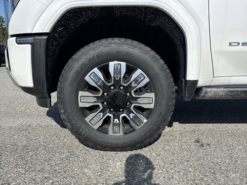 New 2025 GMC Sierra 3500 Denali image 70