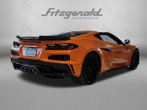 Used 2023 Chevrolet Corvette Z06 image 5