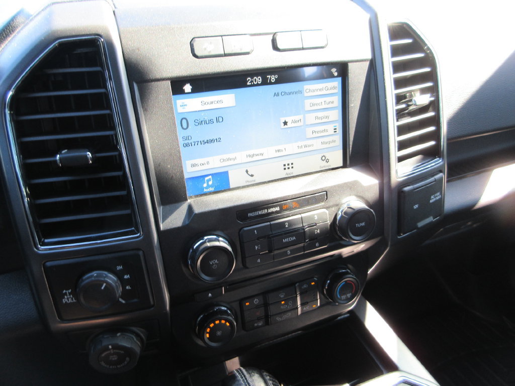 Used 2018 Ford F150 XLT w/ Equipment Group 302A Luxury AWD/4WD image 28