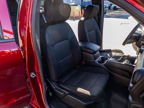 Used 2023 Chevrolet Colorado Trail Boss w/ Technology Package image 29