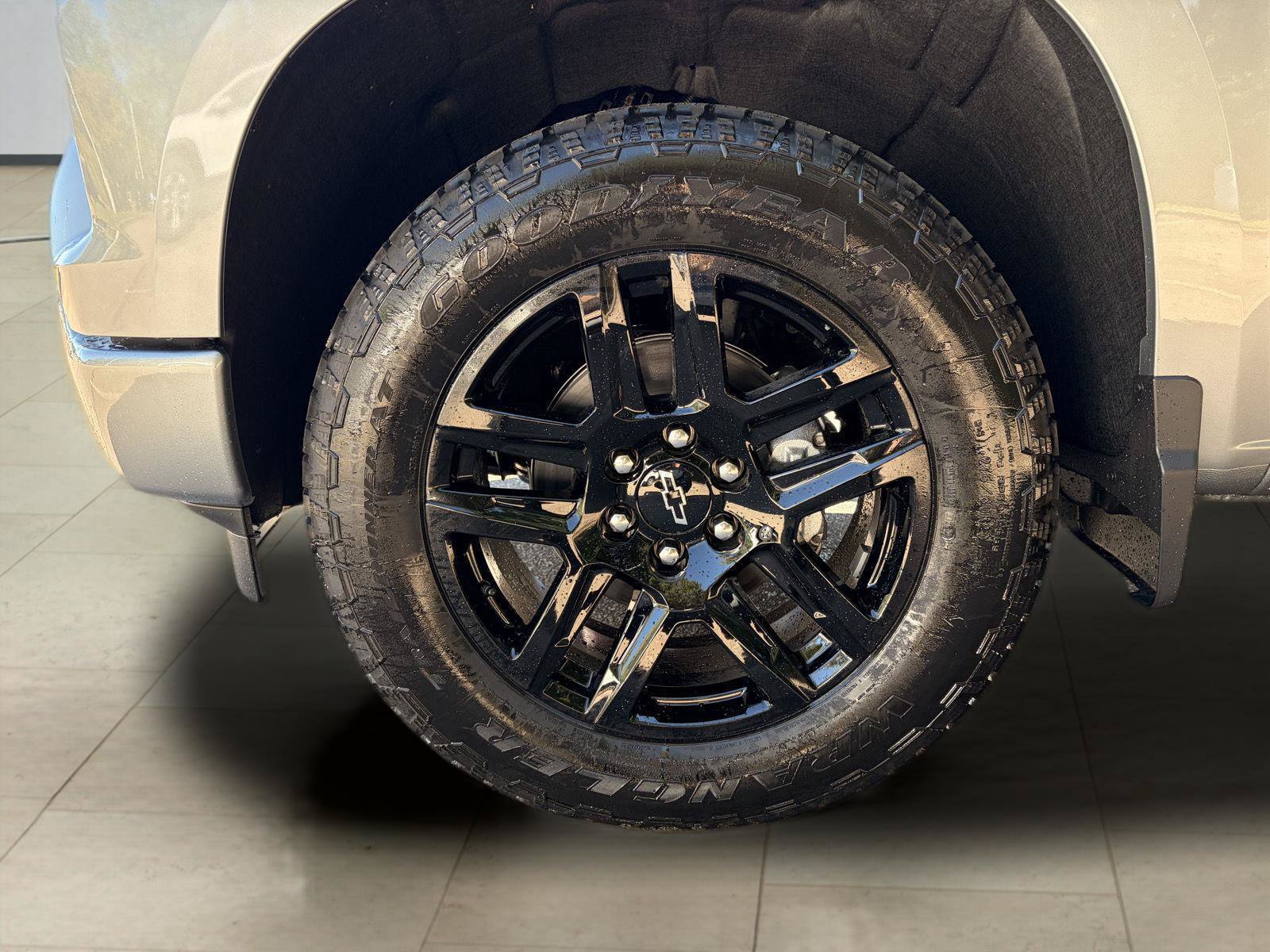 New 2026 Chevrolet Silverado 1500 RST w/ RST Select Package AWD/4WD image 9