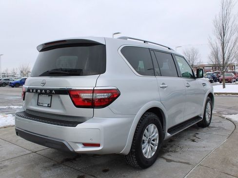 Used 2021 Nissan Armada SV image 7